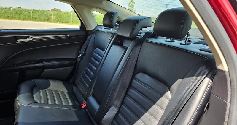 Ford Mondeo cena 57400 przebieg: 109162, rok produkcji 2017 z Olsztyn małe 352